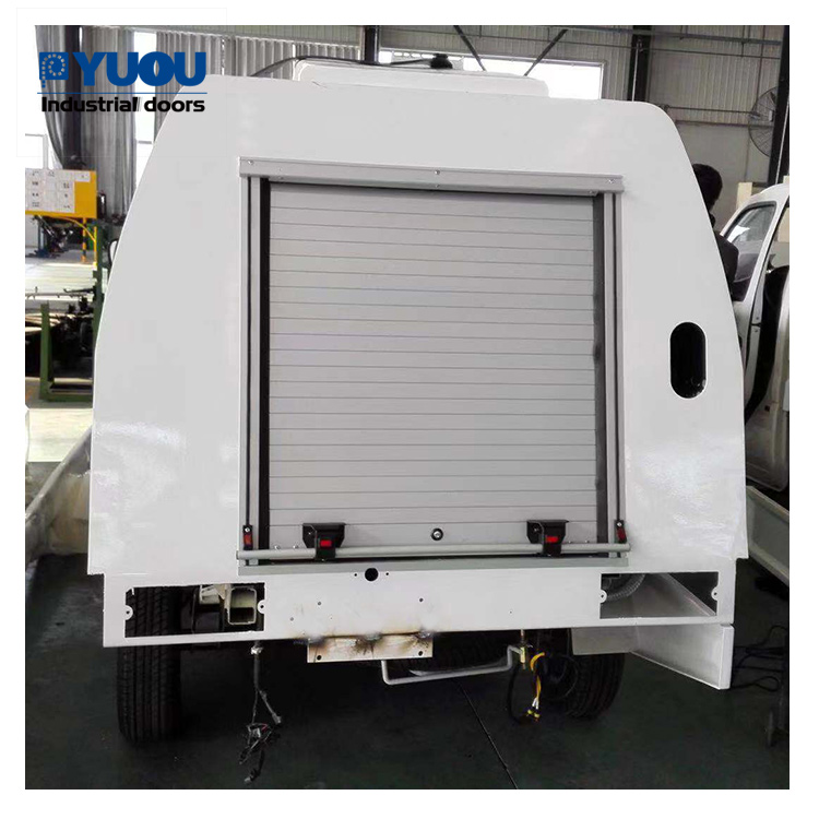 Roller shutter door for truck