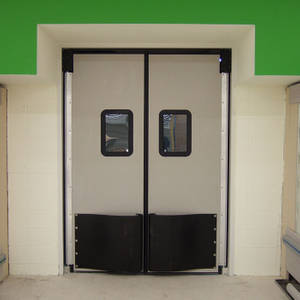 Traffic door